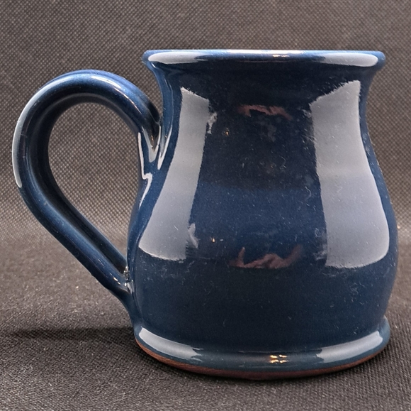 Deneen Pottery Inn at Harbor Hill Marina Connecticut Thrown Pottery Coffee Mug - Picture 3 of 6